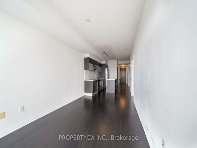 4403 - 386 Yonge St
