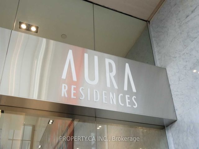 4403 - 386 Yonge St