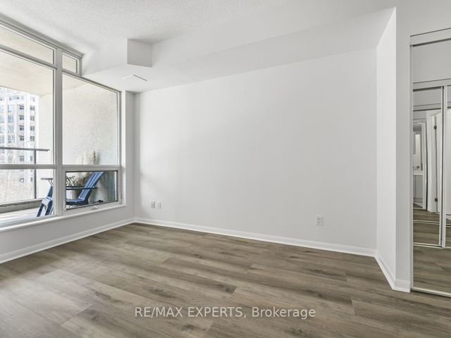 379 - 209 Fort York Blvd