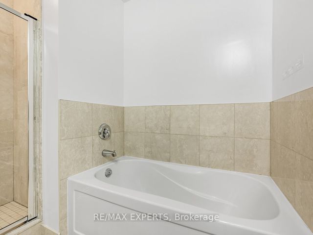 379 - 209 Fort York Blvd