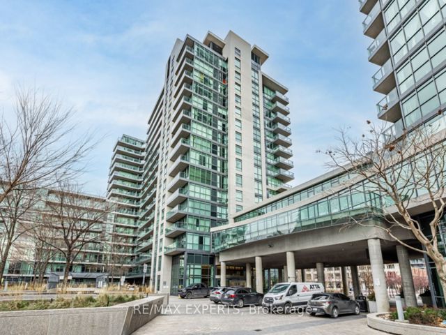 379 - 209 Fort York Blvd