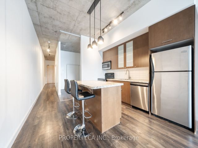 407 - 33 Mill St