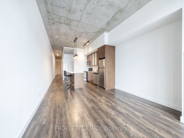 407 - 33 Mill St