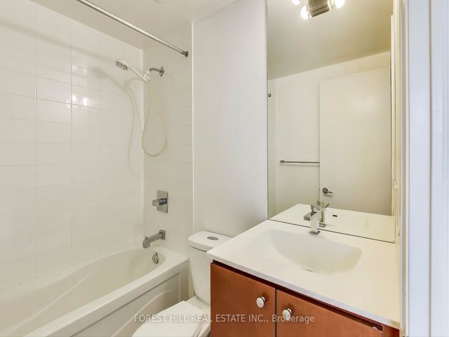 513 - 25 Cole St