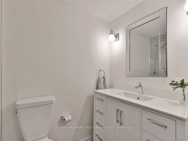 601 - 20 Avoca Ave