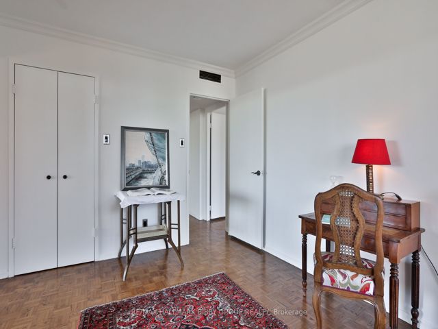601 - 20 Avoca Ave