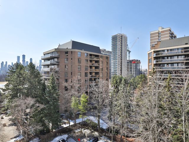 601 - 20 Avoca Ave