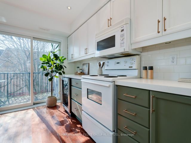 202 - 262 St Helens Ave