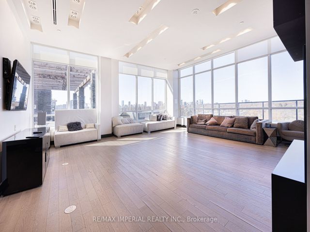 123 - 399 Spring Garden Ave