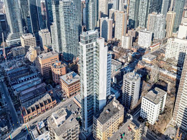 907 - 81 Wellesley St E