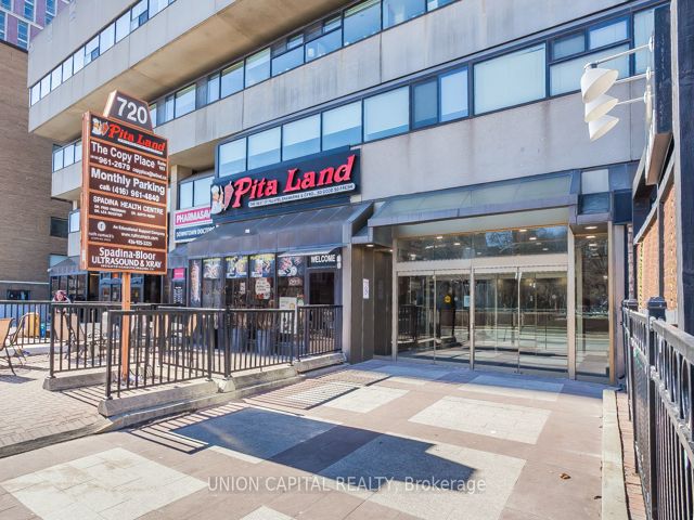 904 - 720 Spadina Ave