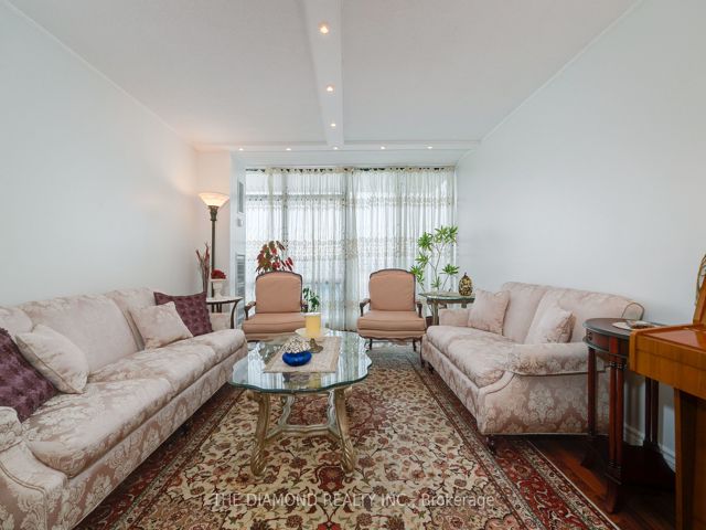 2207 - 1555 Finch Ave E