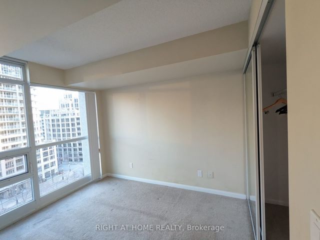 965 - 209 Fort York Blvd