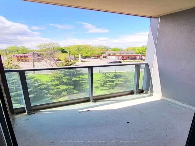 506 - 28 Harrison Garden Blvd