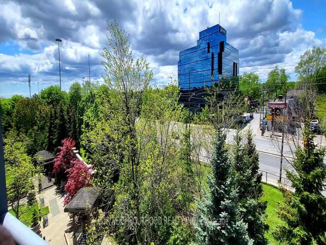 506 - 28 Harrison Garden Blvd