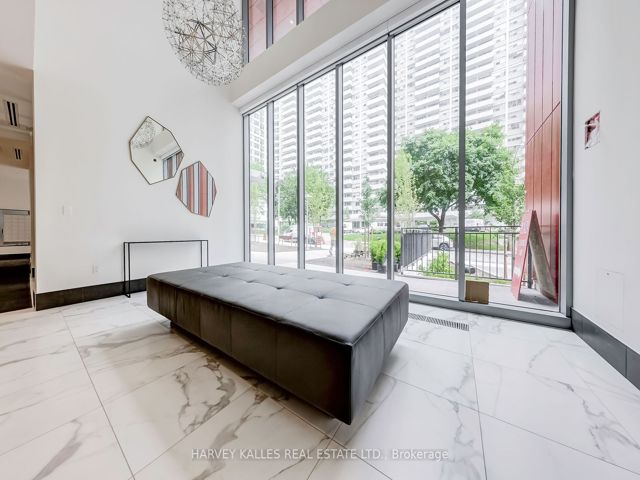 TH117 - 50 Dunfield Ave