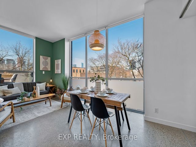 409 - 510 King St E