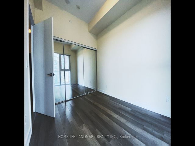 1409 - 5180 Yonge St