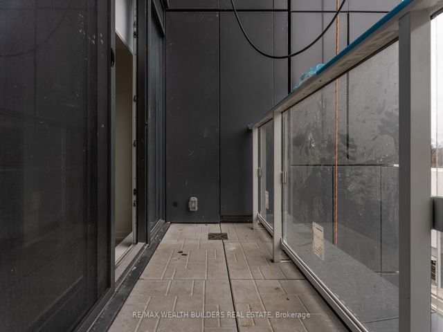 627 - 2020 Bathurst St