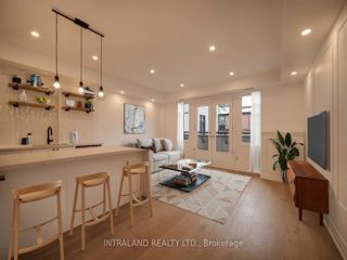 301 - 500 Richmond St W