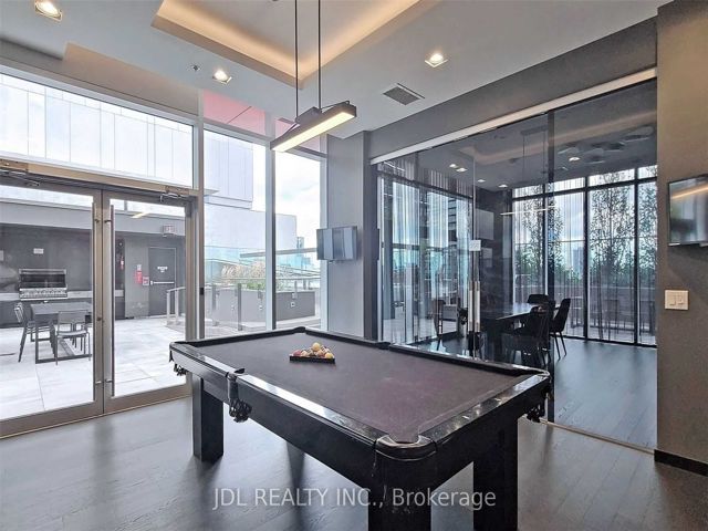 3107 - 318 Richmond St W