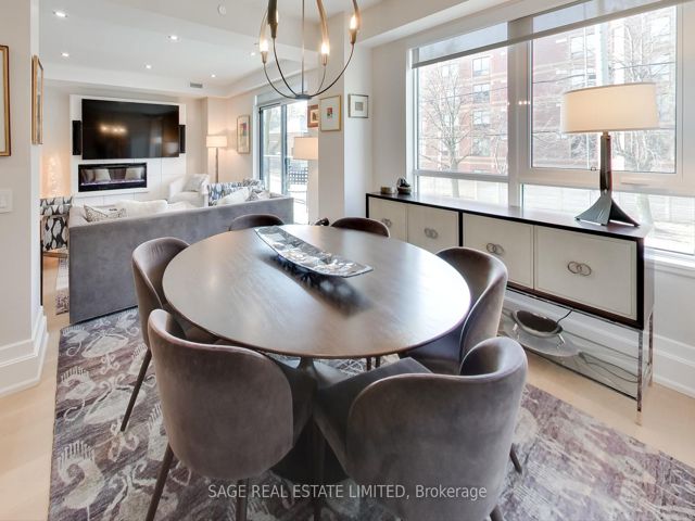 206 - 3 Southvale Dr