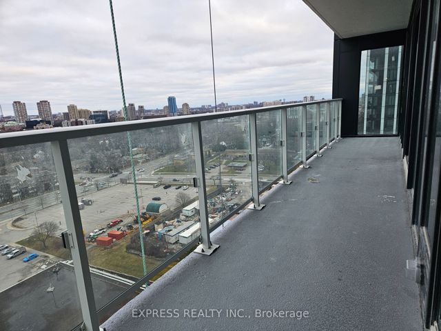 1402 - 50 O'neill Rd