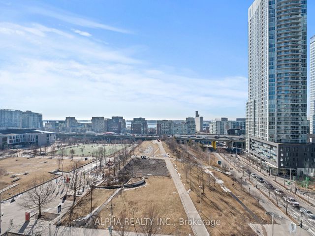 1001 - 151 Dan Leckie Way