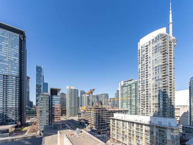 1705 - 11 Brunel Crt
