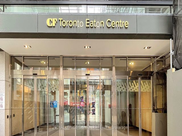 4409 - 197 Yonge St