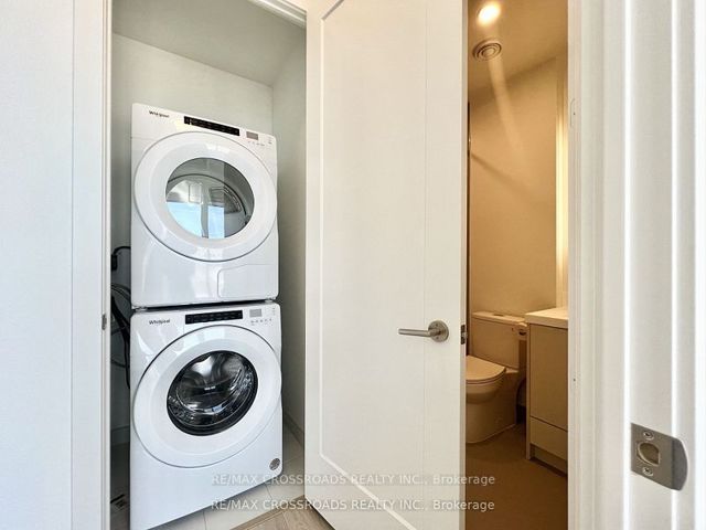 2638 - 20 Inn On The Park Dr