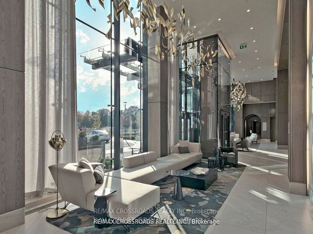 2638 - 20 Inn On The Park Dr