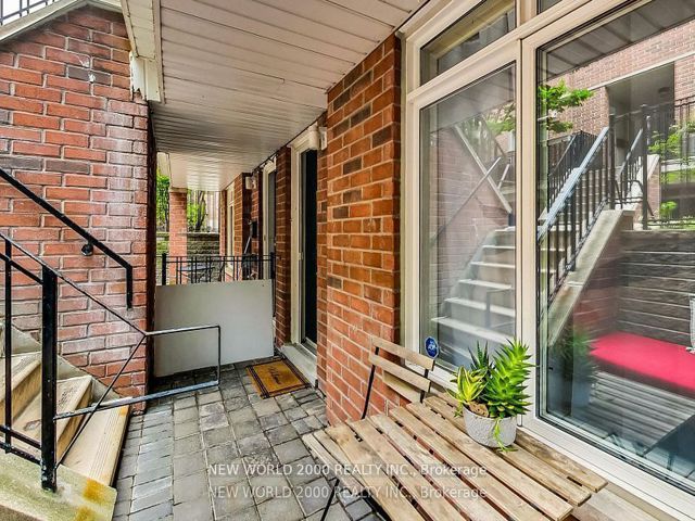 151 - 415 Jarvis St