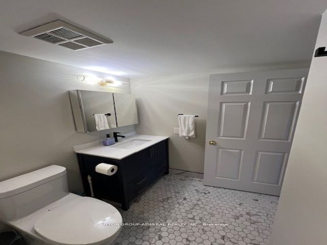 602 - 2 Covington Rd E
