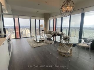 2309 - 185 Roehampton Ave