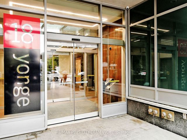 805 - 18 Yonge St