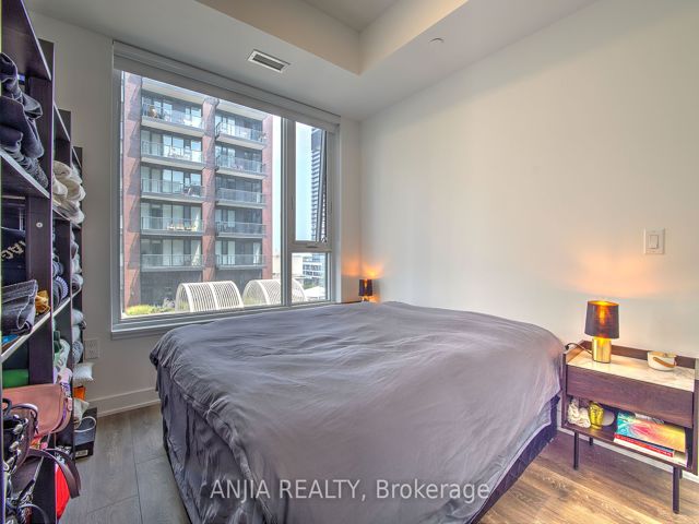 #513 - 35 Tubman Ave