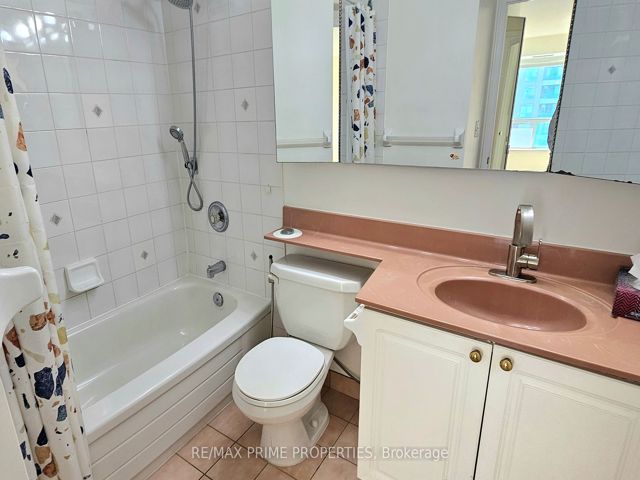 1105 - 8 Pemberton Ave