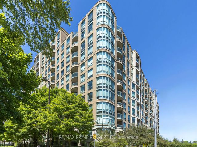1105 - 8 Pemberton Ave