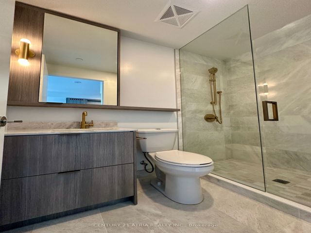 320 - 625 Sheppard Ave E