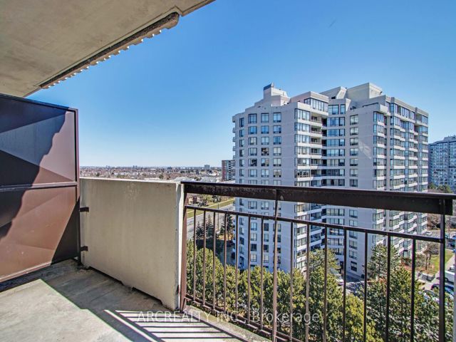 1107 - 1201 Steeles Ave W