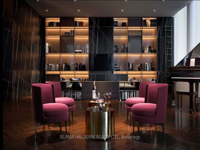 2006 - 11 Yorkville Ave