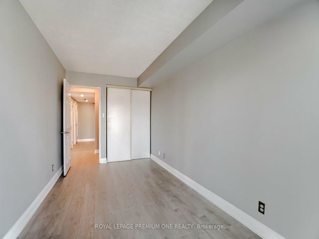 1008 - 195 Wynford Dr