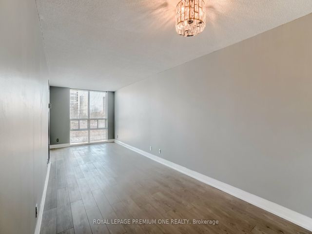1008 - 195 Wynford Dr
