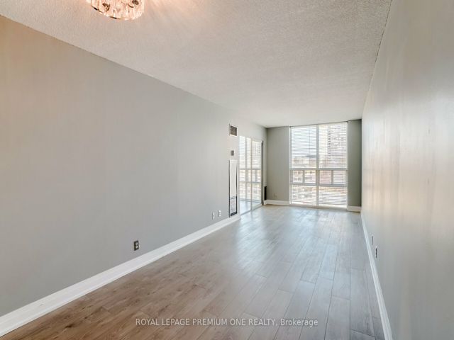 1008 - 195 Wynford Dr