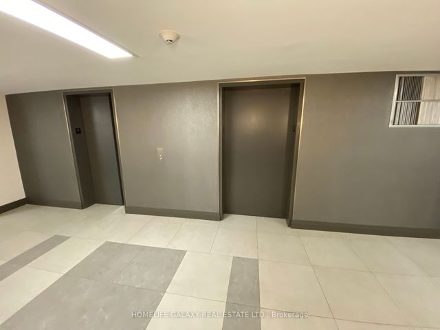 909 - 5795 Yonge St
