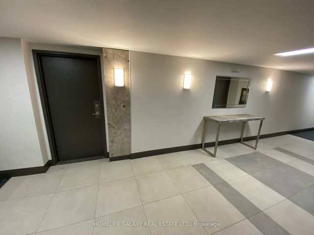 909 - 5795 Yonge St
