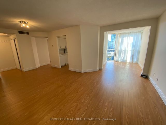 909 - 5795 Yonge St