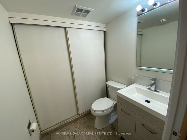 909 - 5795 Yonge St
