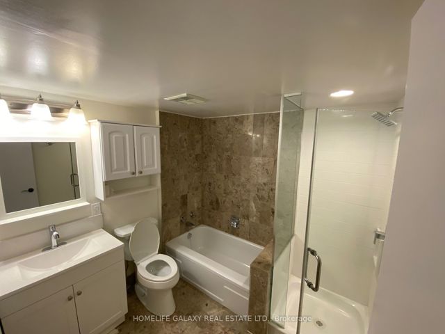 909 - 5795 Yonge St
